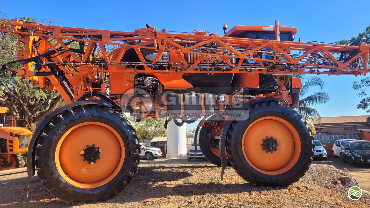 PULVERIZADOR JACTO UNIPORT 3030 Tração 4x4 Guimag Máquinas Agrícolas - Jacto CAMPO NOVO DO PARECIS MATO GROSSO MT